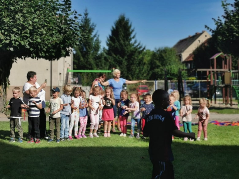 Święto pieczonego ziemniaka w przedszkolu nr 1 w Kamieńcu Ząbkowickim