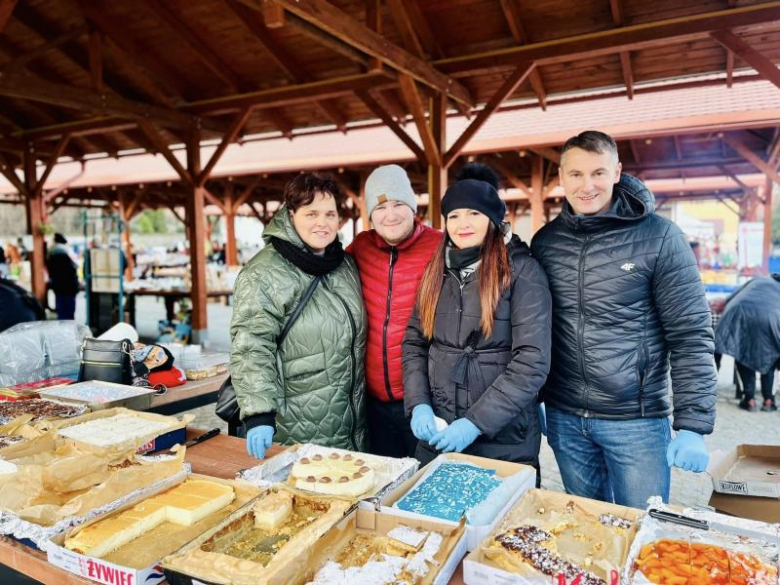 Bożonarodzeniowy jarmark w Ziębicach [foto]