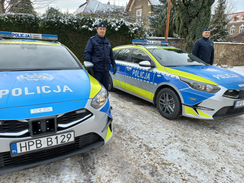 Nowe radiowozy dla policjantów z Komendy Powiatowej Policji w Ząbkowicach Śląskich