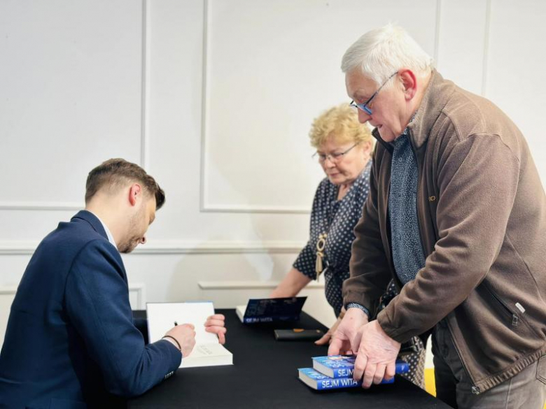 Rozmowa o kulisach pracy polskiego parlamentu