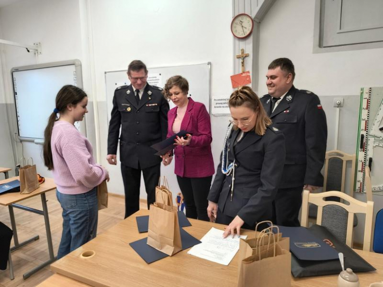 „Młodzież Zapobiega Pożarom”. W gminie Stoszowice wyłoniono najlepszych