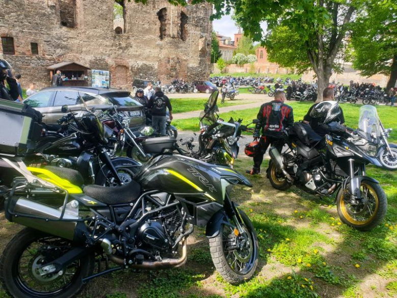 W Ząbkowicach Śląskich motocykliści zainaugurowali sezon