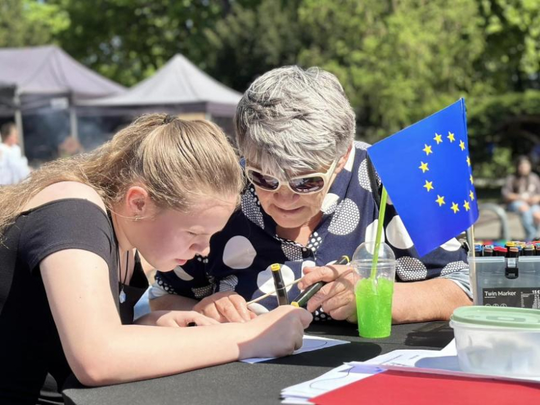 Pierwszy dzień ziębickiej majówki