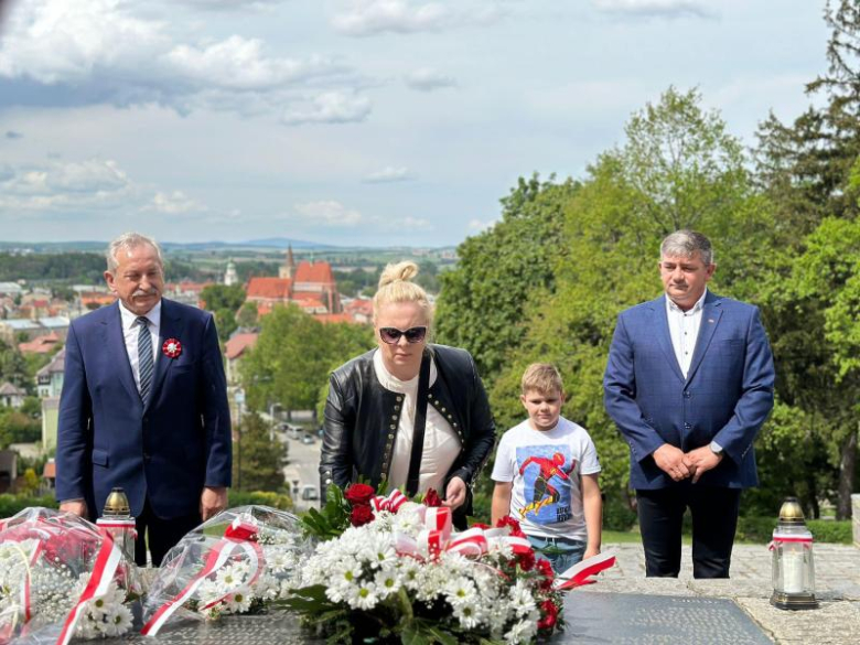 233. rocznica uchwalenia Konstytucji 3 Maja. Obchody w Ziębicach [foto]