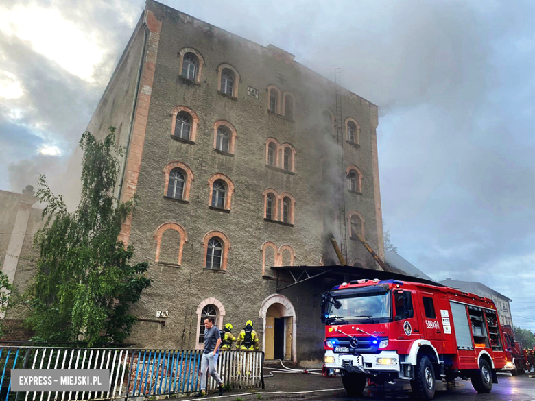 Pożar młyna zbożowego w Przyłęku