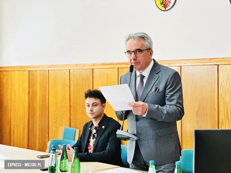 II Sesja Rady Powiatu Ząbkowickiego VII kadencji