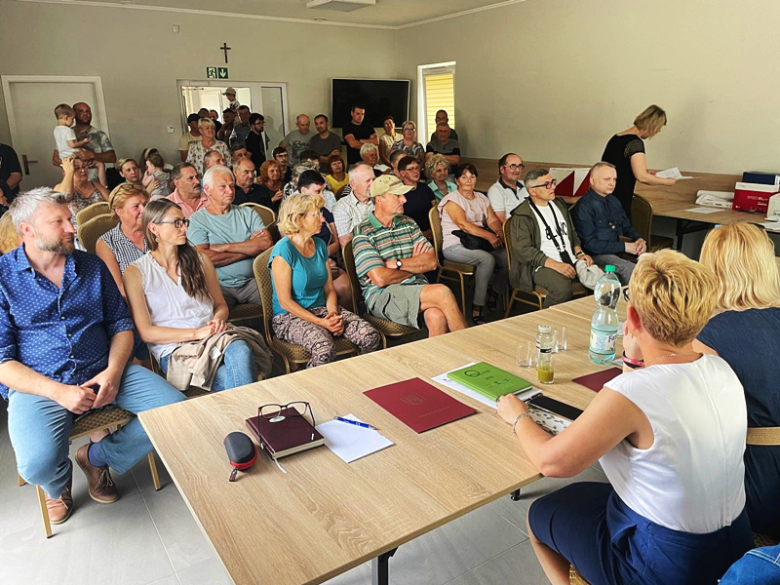 Rozpoczęły się wybory sołtysów w gminie Bardo. W Opolnicy bez zmian, w Janowcu jest nowa sołtys