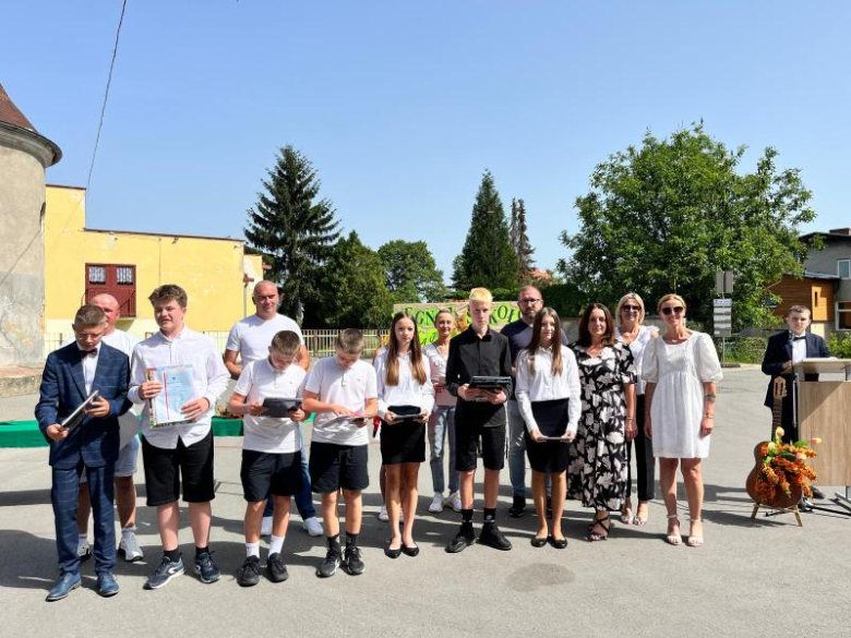 Wakacje na start. Zakończenie roku w ziębickiej czwórce 