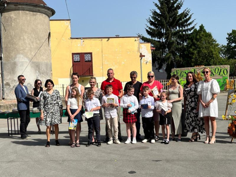 Wakacje na start. Zakończenie roku w ziębickiej czwórce 