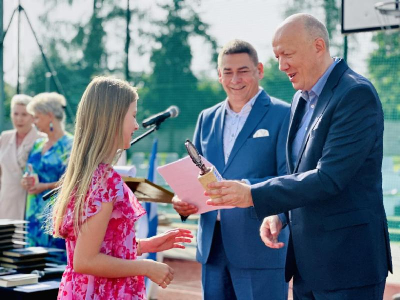 Zakończenie roku szkolnego w Szkole Podstawowej nr 2 w Ziębicach [foto]