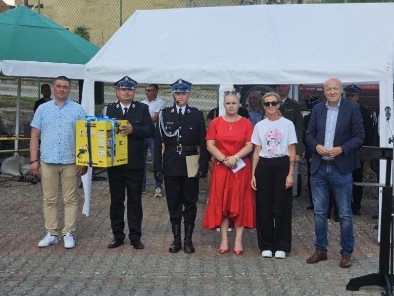 	Przebudowa remizy dobiegła końca. Festyn strażacki w Krzelkowie