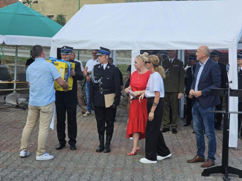 	Przebudowa remizy dobiegła końca. Festyn strażacki w Krzelkowie