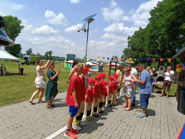 Piknik rodzinny połączony ze ślubowaniem młodych druhów w Dzbanowie