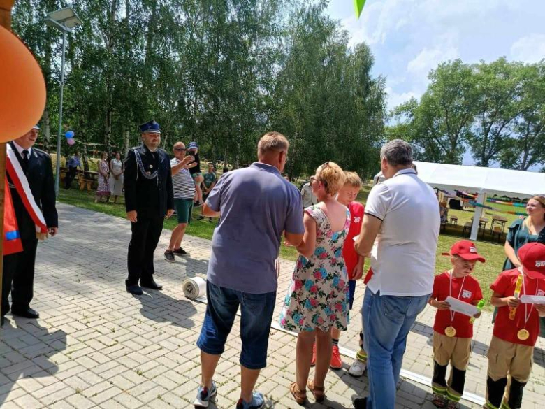 Piknik rodzinny połączony ze ślubowaniem młodych druhów w Dzbanowie