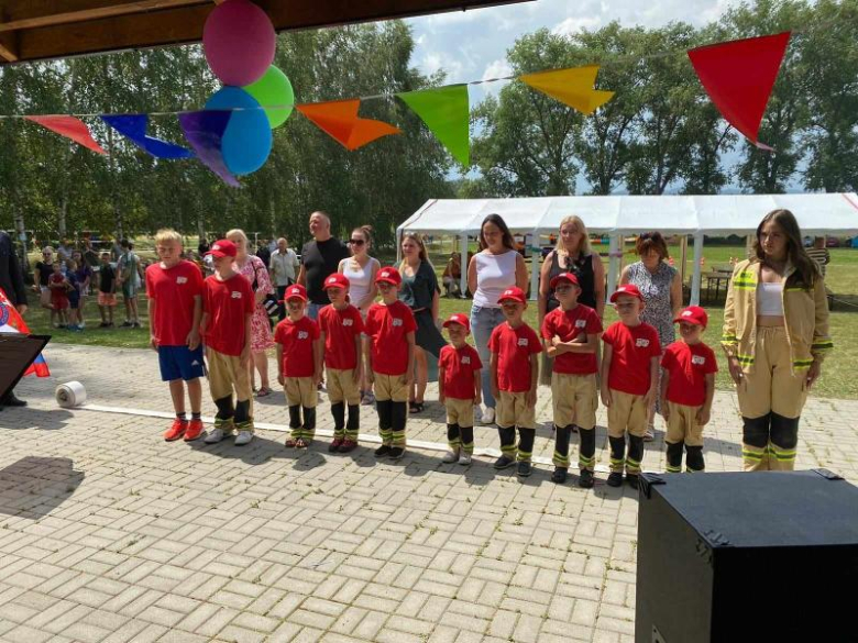 Piknik rodzinny połączony ze ślubowaniem młodych druhów w Dzbanowie