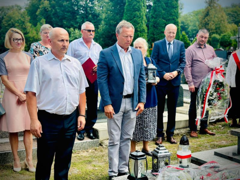 W Ziębicach pamiętają o Powstańcach Warszawskich