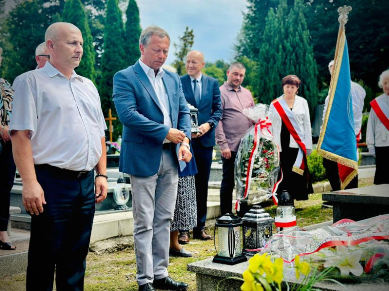 W Ziębicach pamiętają o Powstańcach Warszawskich