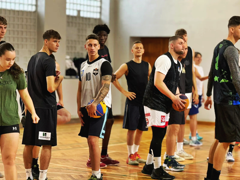 Turniej Streetballa w Ziębicach. Dwanaście zespołów rywalizowało o miano najlepszej ekipy