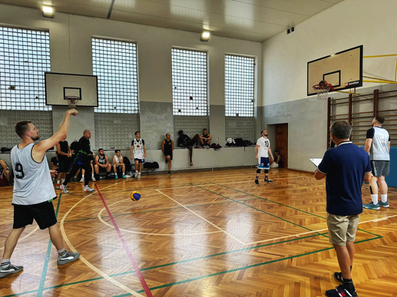 Turniej Streetballa w Ziębicach. Dwanaście zespołów rywalizowało o miano najlepszej ekipy