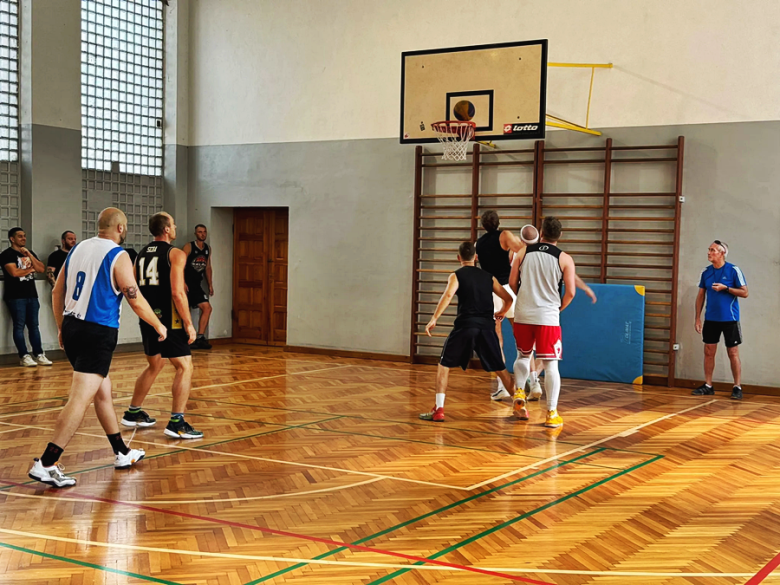 Turniej Streetballa w Ziębicach. Dwanaście zespołów rywalizowało o miano najlepszej ekipy