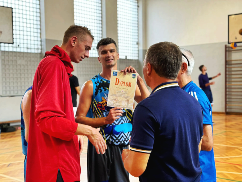 Turniej Streetballa w Ziębicach. Dwanaście zespołów rywalizowało o miano najlepszej ekipy