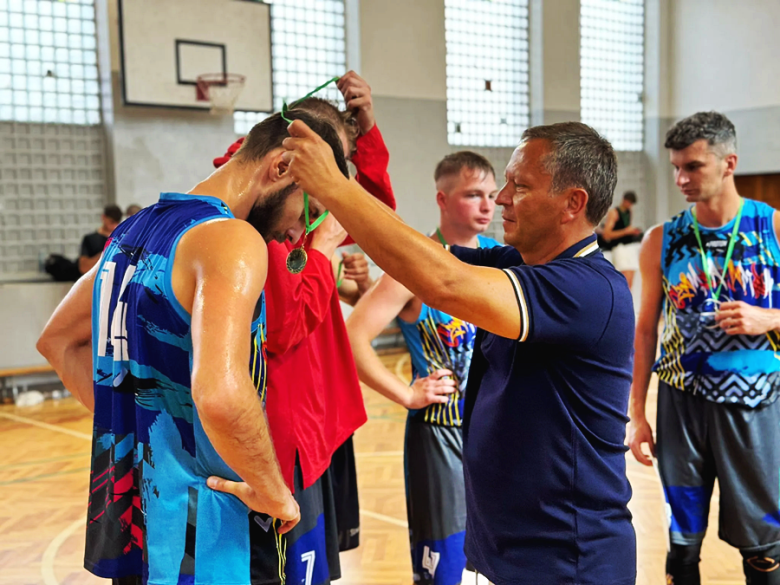 Turniej Streetballa w Ziębicach. Dwanaście zespołów rywalizowało o miano najlepszej ekipy