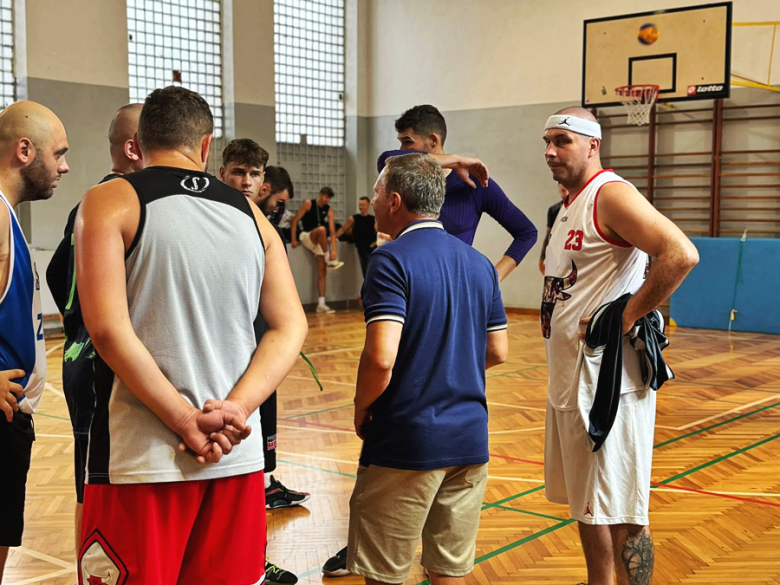 Turniej Streetballa w Ziębicach. Dwanaście zespołów rywalizowało o miano najlepszej ekipy