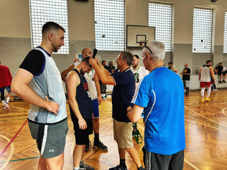 Turniej Streetballa w Ziębicach. Dwanaście zespołów rywalizowało o miano najlepszej ekipy