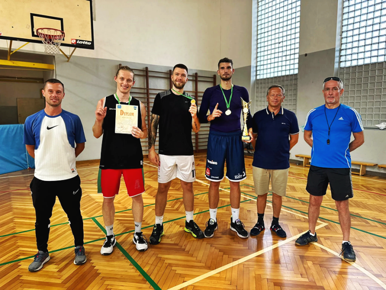 Turniej Streetballa w Ziębicach. Dwanaście zespołów rywalizowało o miano najlepszej ekipy