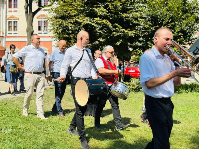 15. Pielgrzymka i Piknik integracyjny Osób Niepełnosprawnych, ich Rodzin i Przyjaciół w Henrykowie