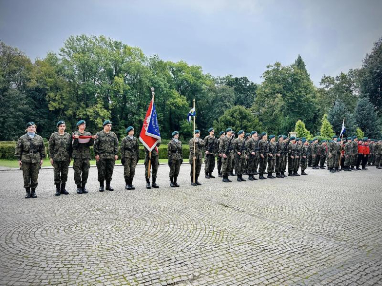 Ślubowanie kadetów i uczniów profilu ratowniczego