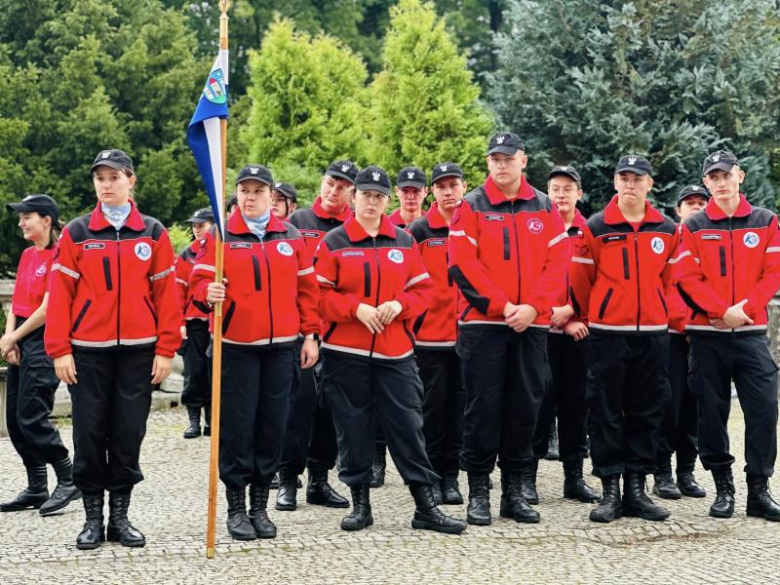 Ślubowanie kadetów i uczniów profilu ratowniczego