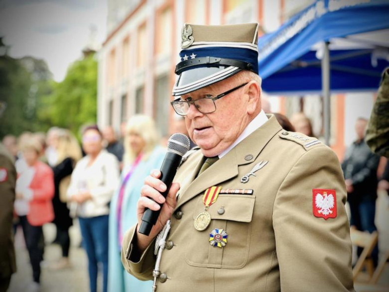 Ślubowanie kadetów i uczniów profilu ratowniczego