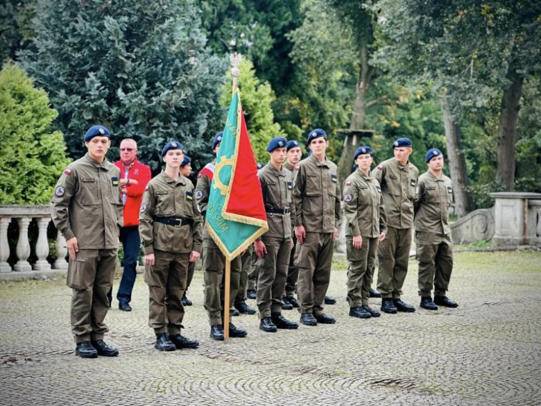 Ślubowanie kadetów i uczniów profilu ratowniczego