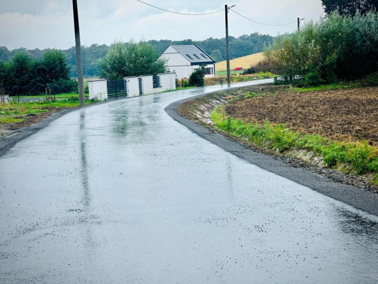 	Dwie nowe drogi w Skalicach już służą mieszkańcom