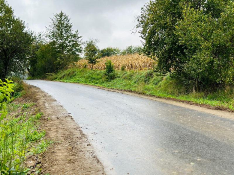 Pierwszy etap budowy drogi łączącej Osinę Małą z Osiną Wielką wykonany