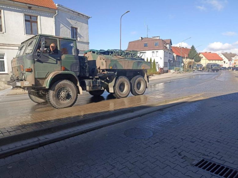 Blisko 80 żołnierzy WOT pomagało w usuwaniu skutków w powodzi w gminie Kamieniec Ząbkowicki