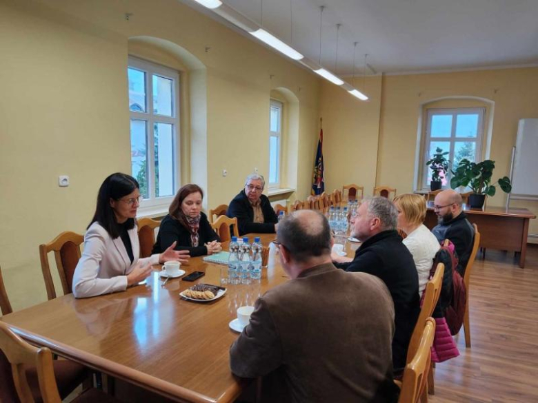 Eksperci w zakresie gospodarki wodno-ściekowej w wizytą w Złotym Stoku