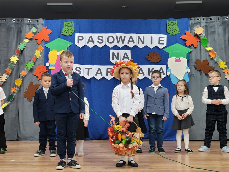 Pasowanie na starszaka przedszkolaków z Przedszkola Publicznego Zielona Dolina