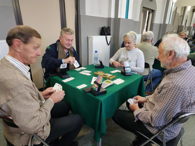 Rywalizacja i integracja seniorów, VIII Turniej w Brydża i VI Turniej w Scrabble w Złotym Stoku