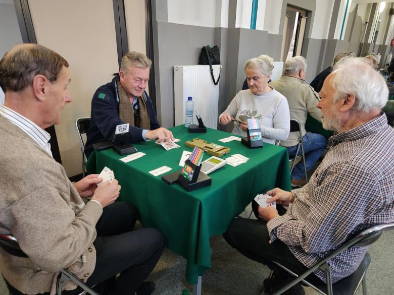 Rywalizacja i integracja seniorów, VIII Turniej w Brydża i VI Turniej w Scrabble w Złotym Stoku