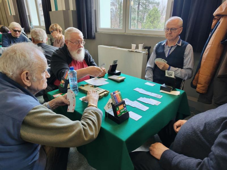 Rywalizacja i integracja seniorów, VIII Turniej w Brydża i VI Turniej w Scrabble w Złotym Stoku