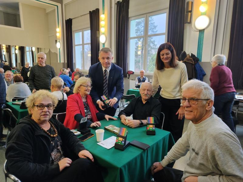 Rywalizacja i integracja seniorów, VIII Turniej w Brydża i VI Turniej w Scrabble w Złotym Stoku