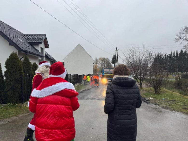 Święty Mikołaj odwiedził najmłodszych mieszkańców stoszowickiej gminy