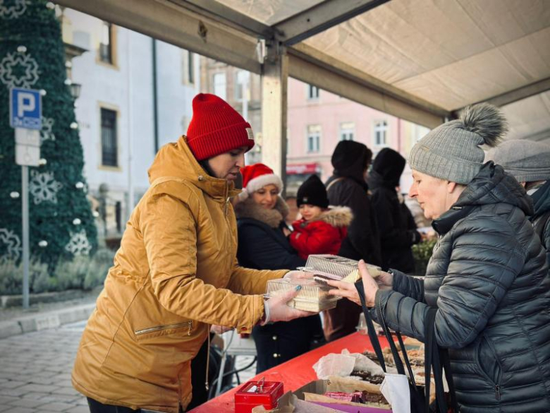 Świąteczna Magia. Jarmark Bożonarodzeniowy w Ziębicach