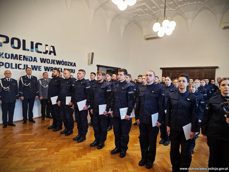 Nowi funkcjonariusze zasili szeregi dolnośląskiej policji