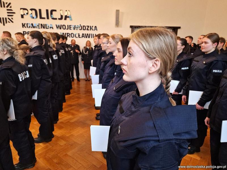 Nowi funkcjonariusze zasili szeregi dolnośląskiej policji