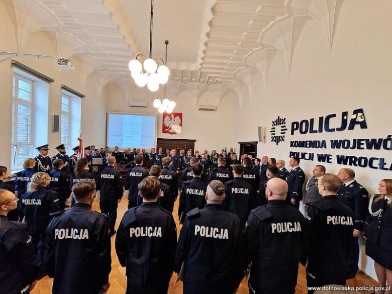 Nowi funkcjonariusze zasili szeregi dolnośląskiej policji