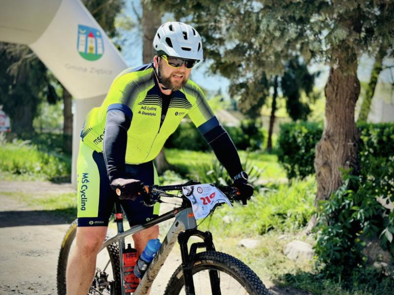 Rowerowe zmagania w Henrykowie 