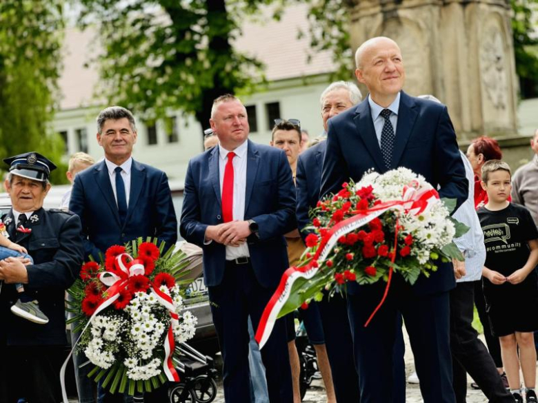 Obchody 234. rocznicy uchwalenia Konstytucji 3 Maja oraz święto strażaków [foto]